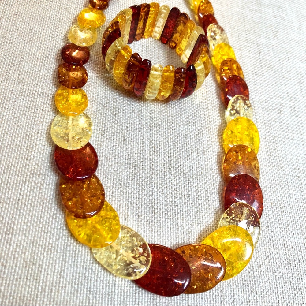 Amber colored beaded necklace and bracelet set